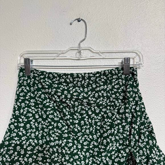 Shein Green Dreamara Ditsy Floral Print Drawstring Ruffle Hem Skirt Sz 4 NWT - Picture 3 of 11